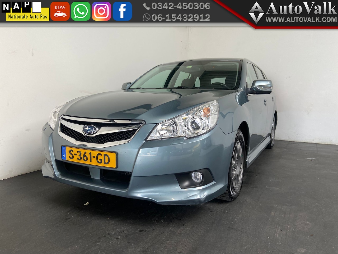 Subaru Legacy Touring Wagon - 2.0i Corporate Edition 2.0i Corporate Edition - AutoWereld.nl