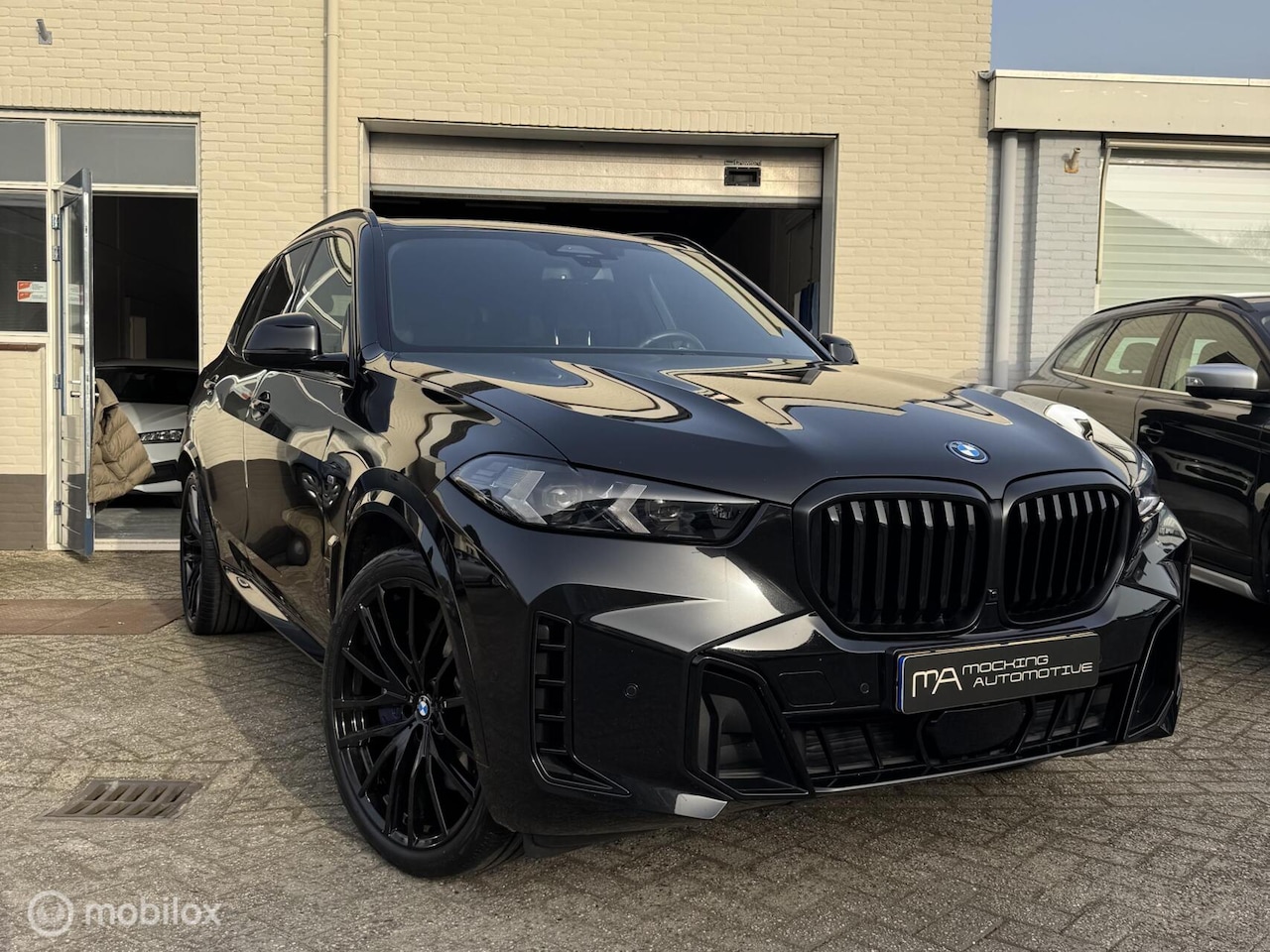 BMW X5 - 50e launch edition |pano|trekhaak|M sport|22” - AutoWereld.nl