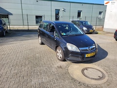 Opel Zafira - 1.6 Enjoy