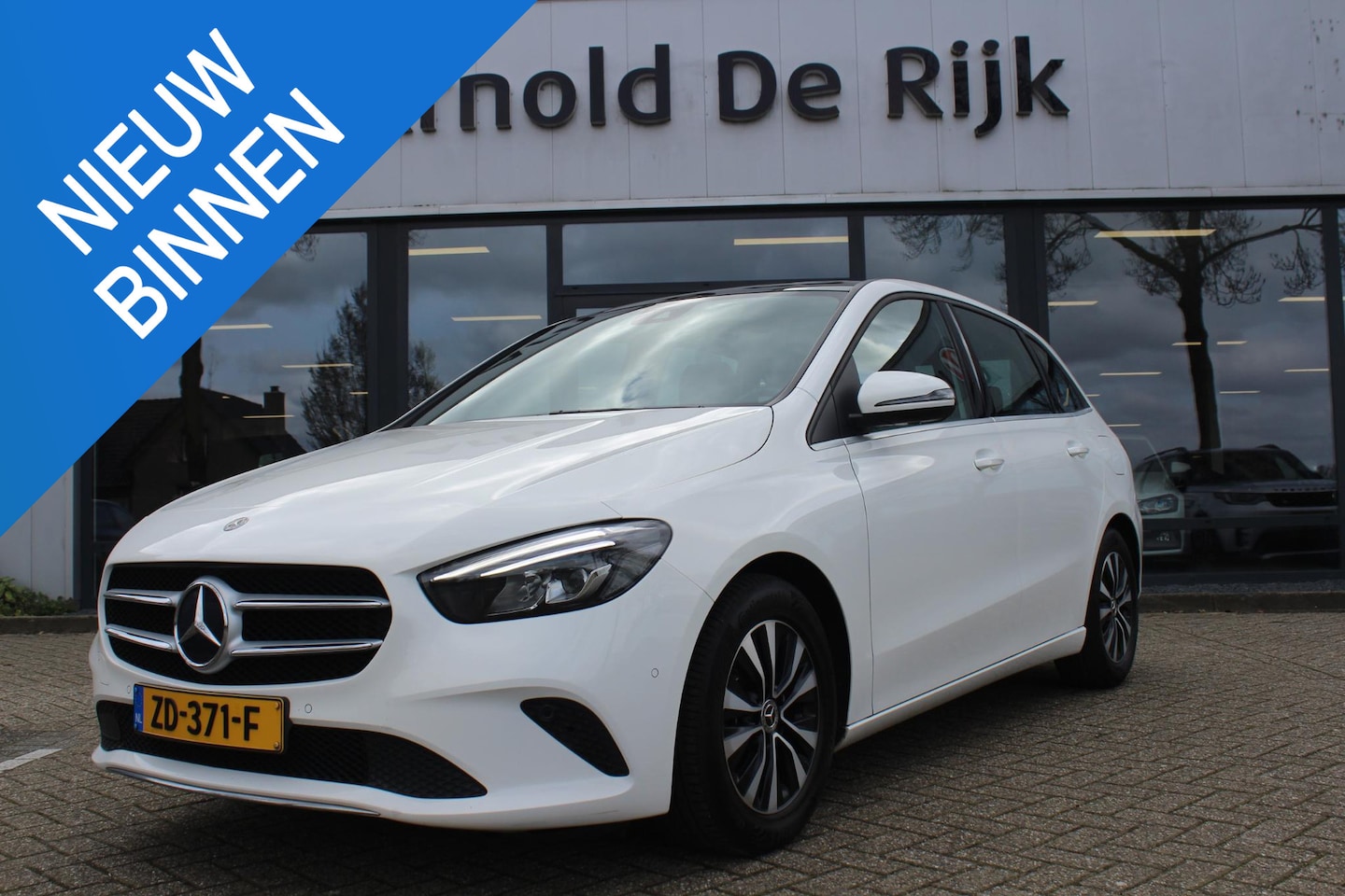 Mercedes-Benz B-klasse - 180 Business Solution 180 Business Solution - AutoWereld.nl