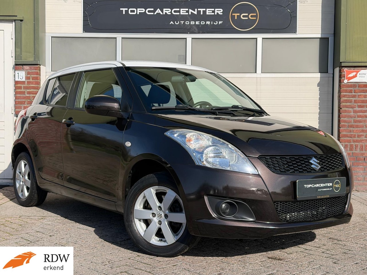 Suzuki Swift - 1.2 Dynamic Allgrip EASS/AIRCO/LM.VELG/5DRS/APK - AutoWereld.nl