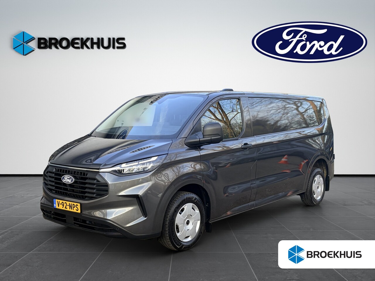 Ford Transit Custom - 320 2.0 TDCI 136pk L2H1 Trend | Driver Assistance Pack | Full LED | Heavy duty betimmering - AutoWereld.nl