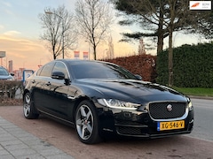Jaguar XE - 2.0t Pure Sport 200PK *NAP|Luxueus en Goed Onderhouden