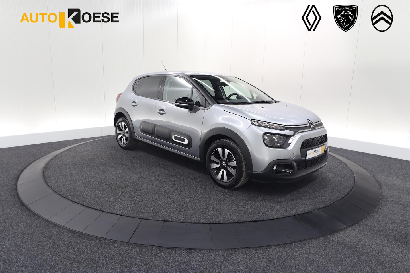 Citroën C3 - PureTech 110 EAT6 Max | Parkeersensoren | Apple Carplay | 16 Inch Lichtmetalen Velgen - AutoWereld.nl
