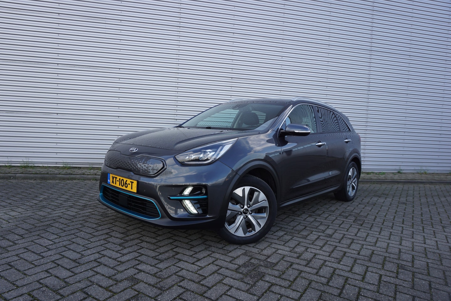 Kia e-Niro - ExecutiveLine 64 kWh Climate / Navi / Cruise / Leder / Stoelverw. + koeling / DAB / SOH 94 - AutoWereld.nl