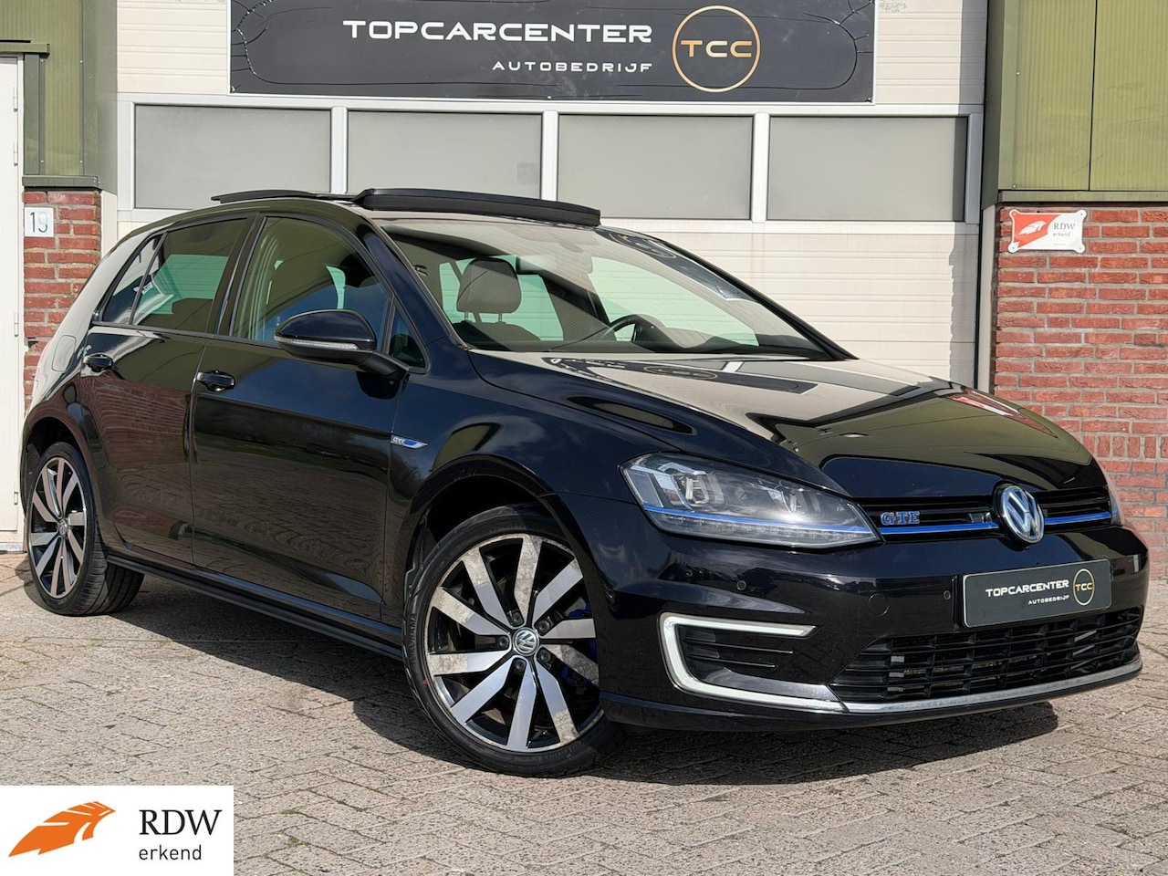 Volkswagen Golf - 1.4 TSI GTE/AIRCO/PARKS/NAVI/CRUISE/APK/NAP - AutoWereld.nl