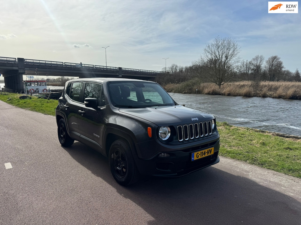 Jeep Renegade - 1.6 E-Torq Night Eagle II |Dealer onderh.|Grey/Black| - AutoWereld.nl