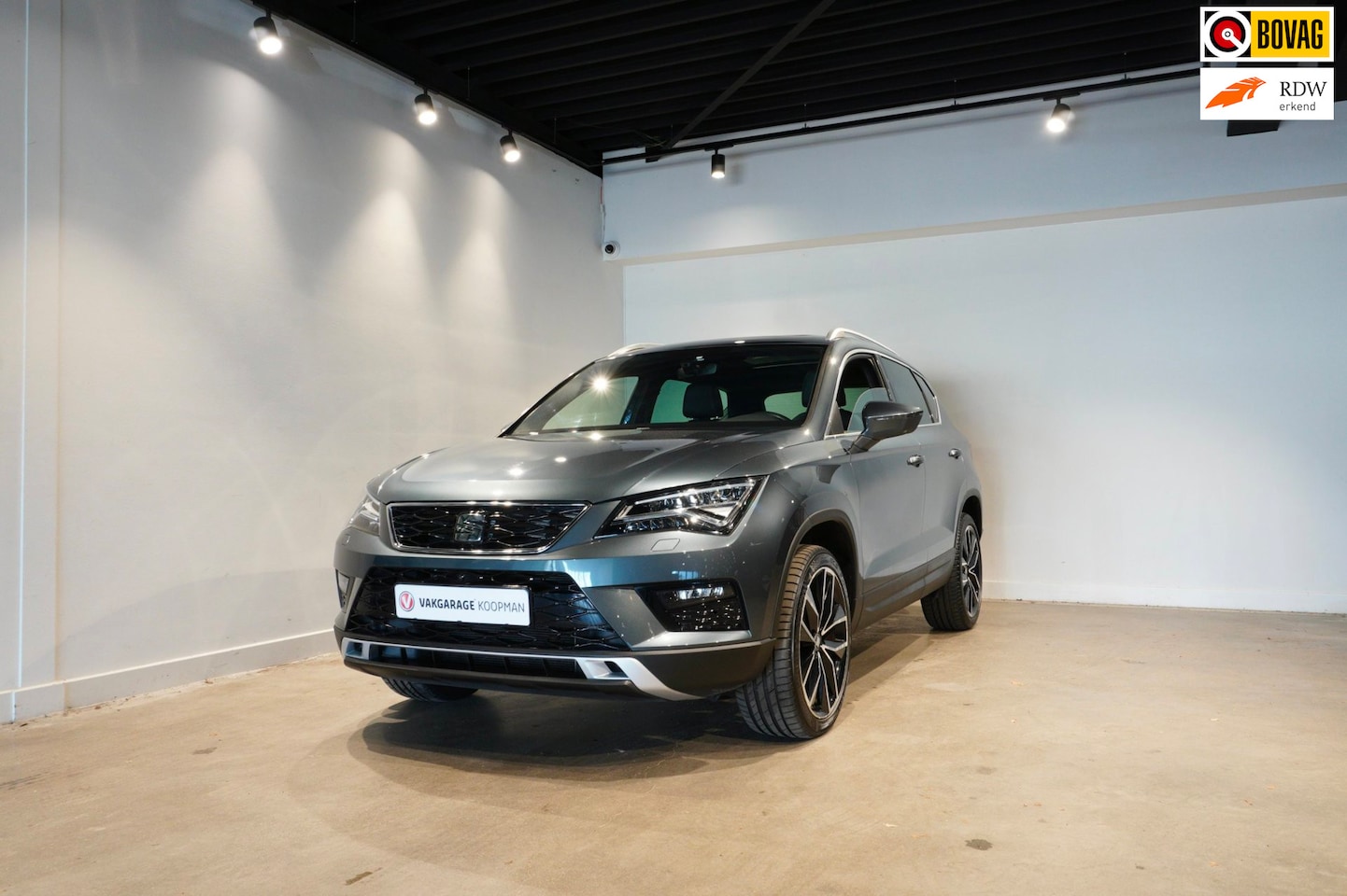 SEAT Ateca - 1.4 EcoTSI Xcellence Business Intense Pano|ACC|Virtual - AutoWereld.nl