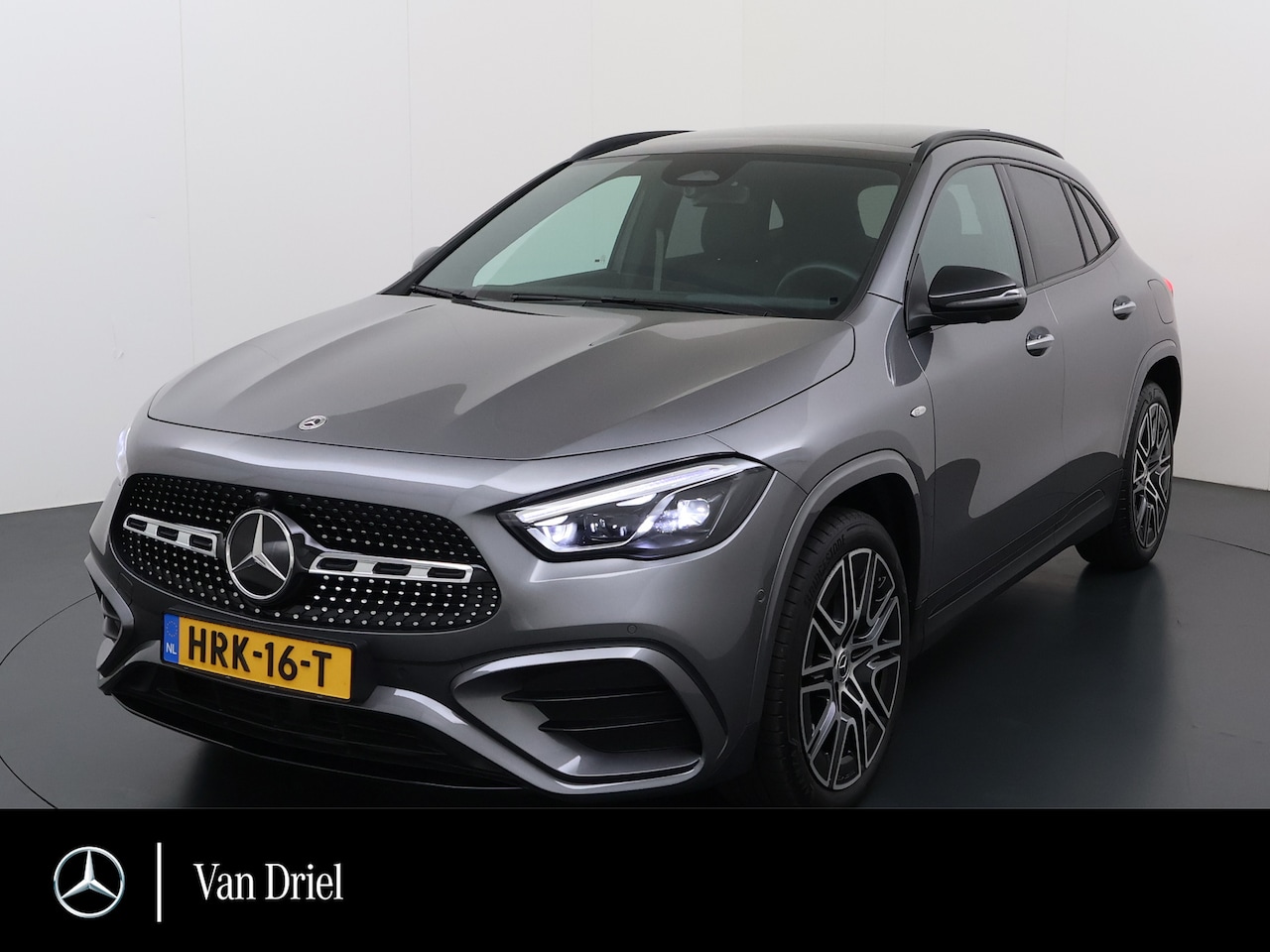Mercedes-Benz GLA-Klasse - 250 e AMG line | Pano Trekhaak Memory HUD Sound Keyless Multibeam - AutoWereld.nl