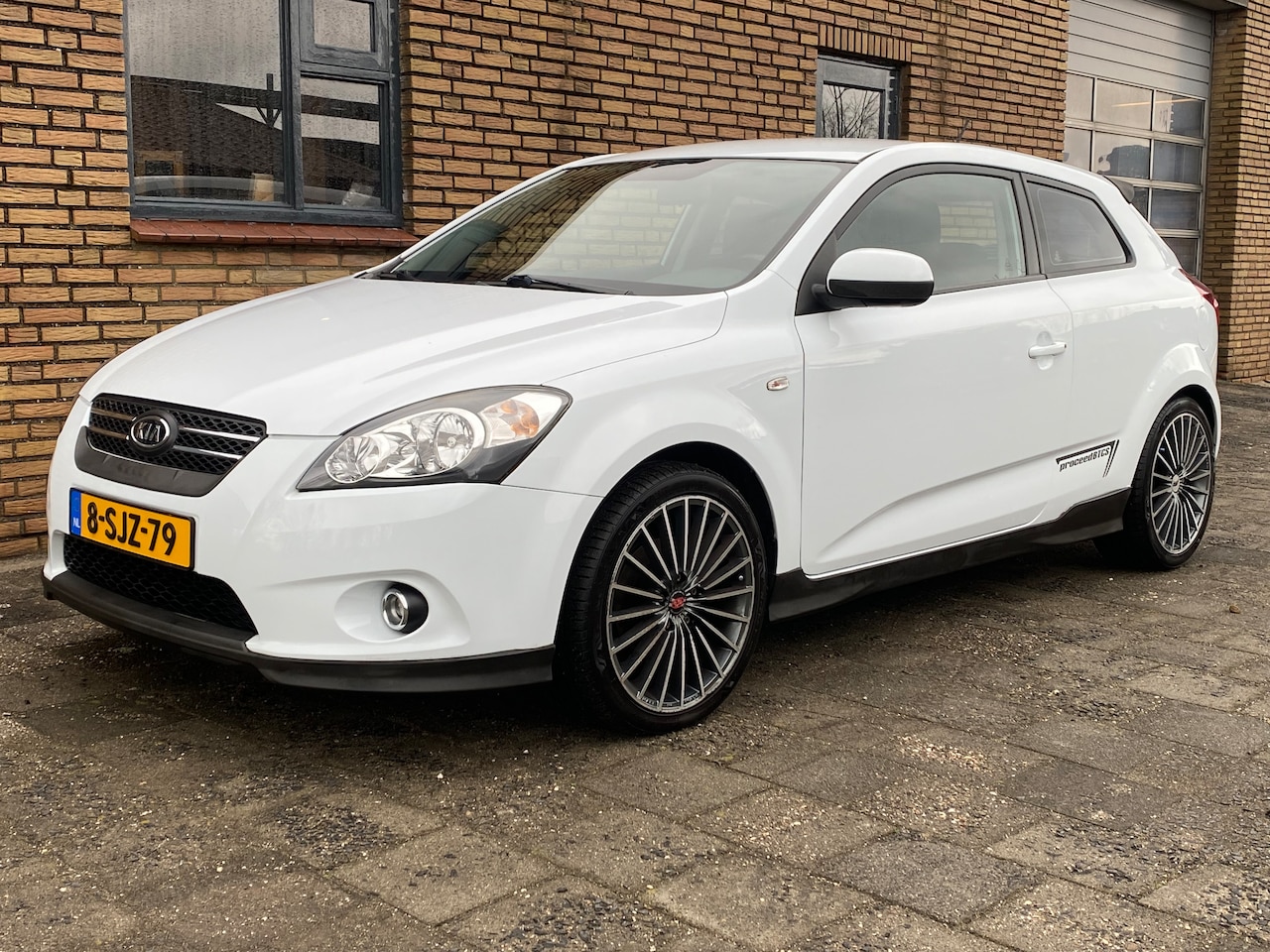 Kia Pro cee'd - 1.4 CVVT Seven INCL GROTE BEURT + DISTR. KETTING - AutoWereld.nl