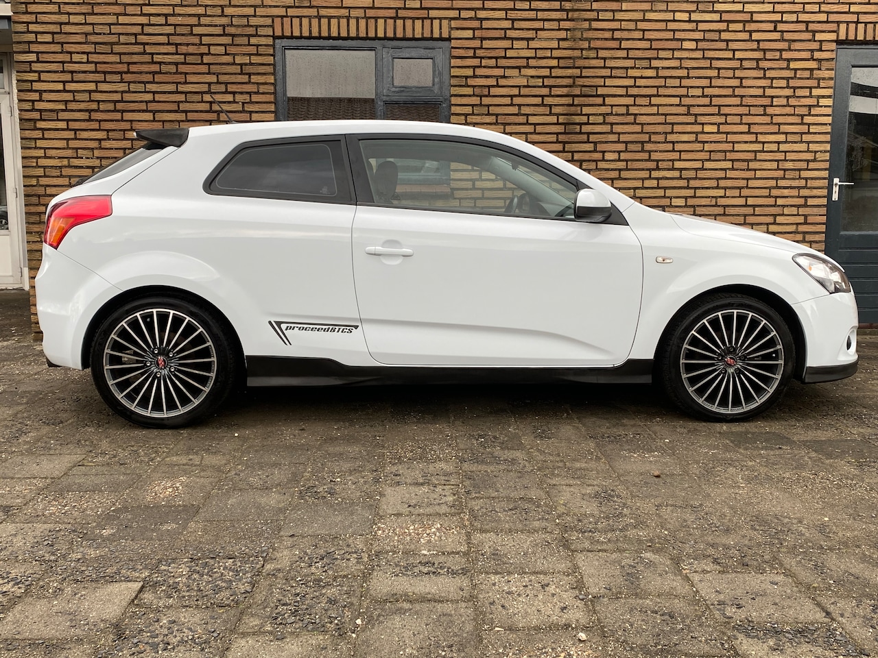 Kia Pro cee'd - 1.4 CVVT Seven INCL GROTE BEURT + DISTR. KETTING