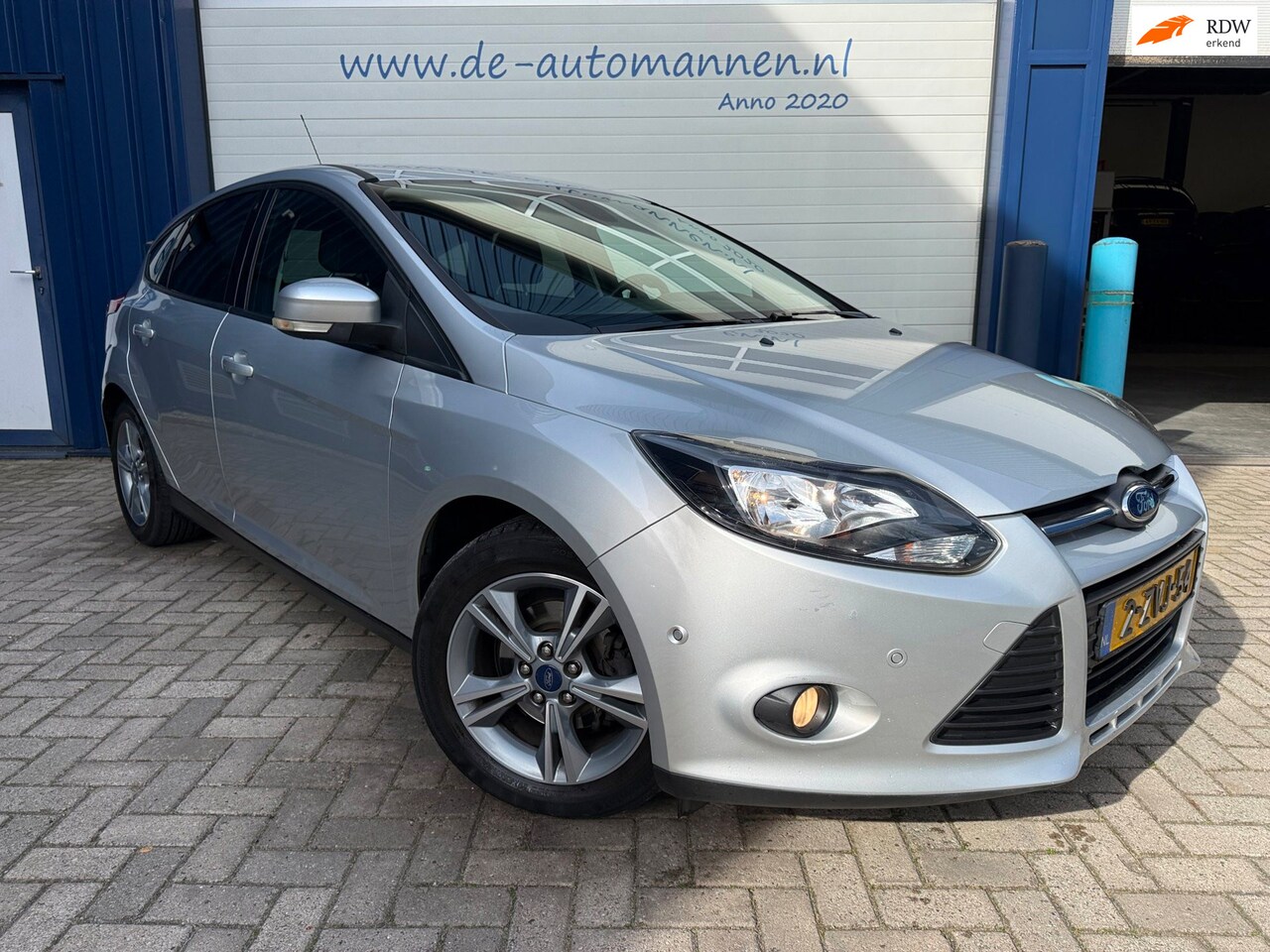 Ford Focus - 1.0 EcoBoost 125 pk Edition Plus 5-drs / AIRCO+ECC / ST.VERW / TREKHAAK - AutoWereld.nl