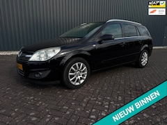 Opel Astra Wagon - 1.6 Temptation ( AIRCO + TREKHAAK )