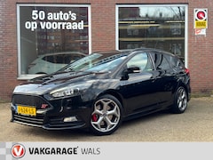 Ford Focus Wagon - 2.0 ST | Recaro | Navi | Cruise | Winterpack | Airco | 250PK