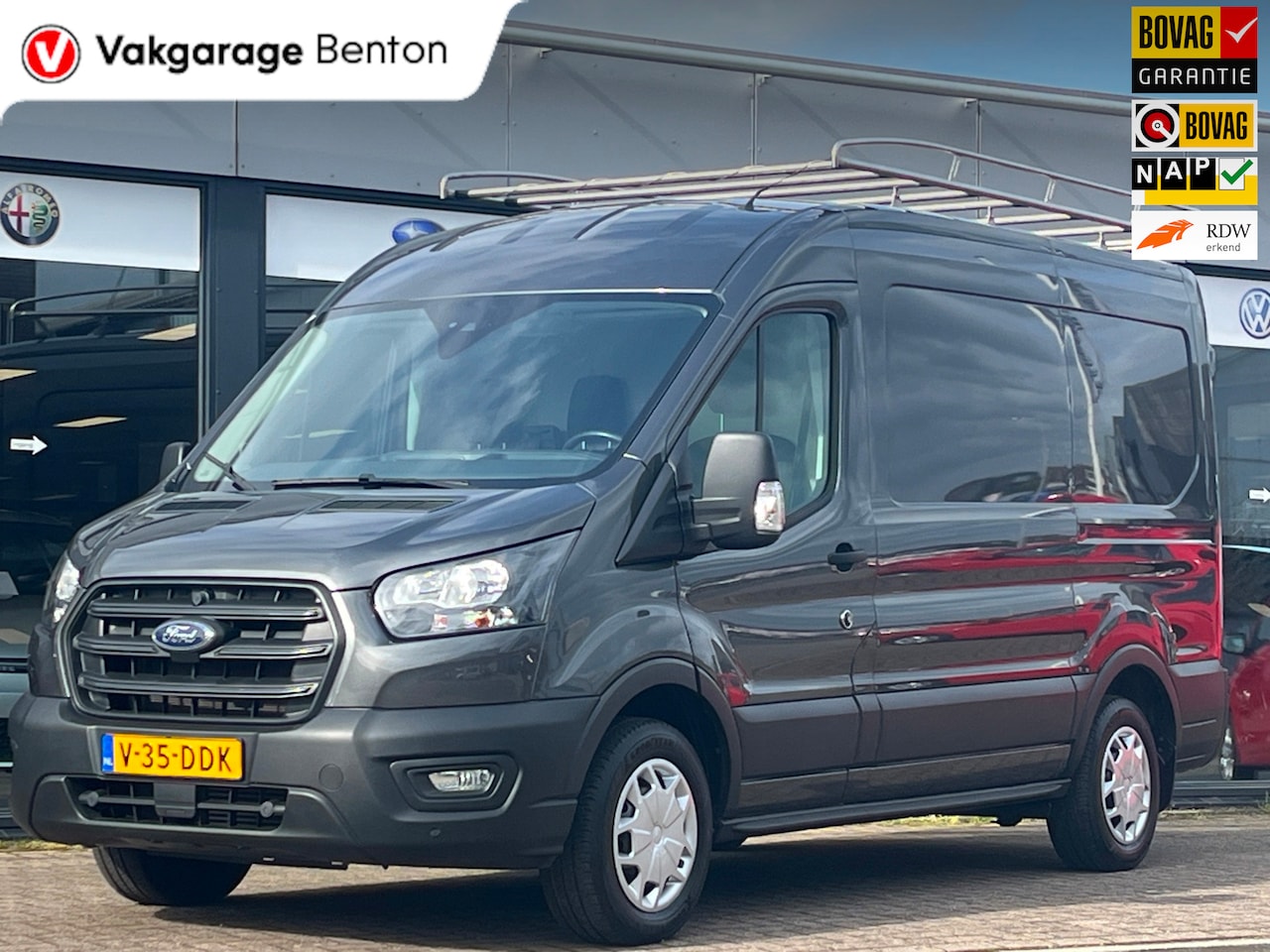 Ford Transit - 2.0TDCI 130pk AUTOMAAT L2H2 Trend | Technology pakket | Trekhaak | Imperiaal + Ladder | PD - AutoWereld.nl