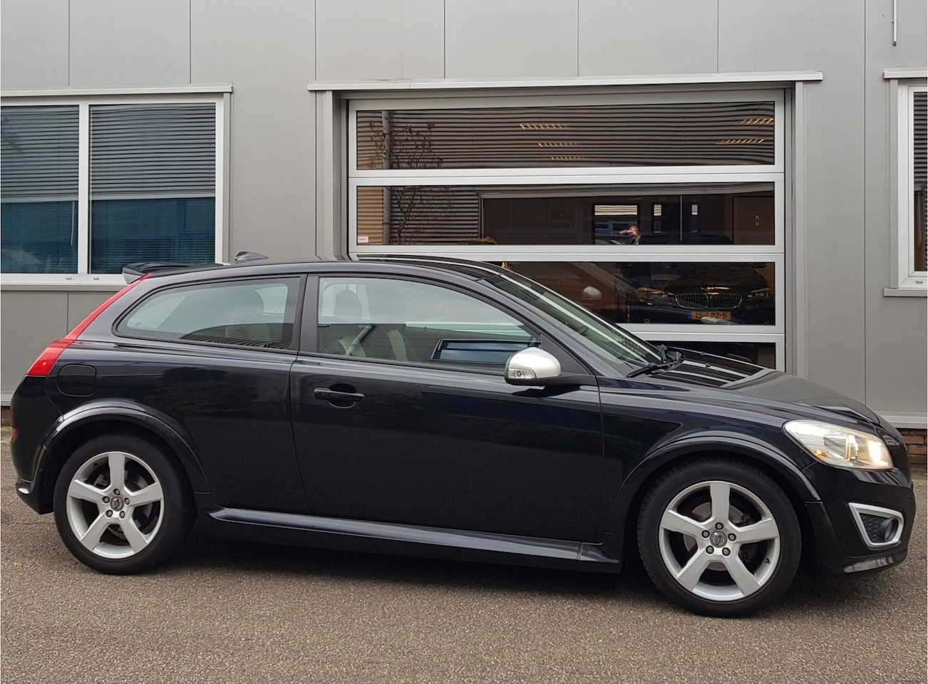 Volvo C30 - D2 R Design Leder BlueTooth Ecc - AutoWereld.nl