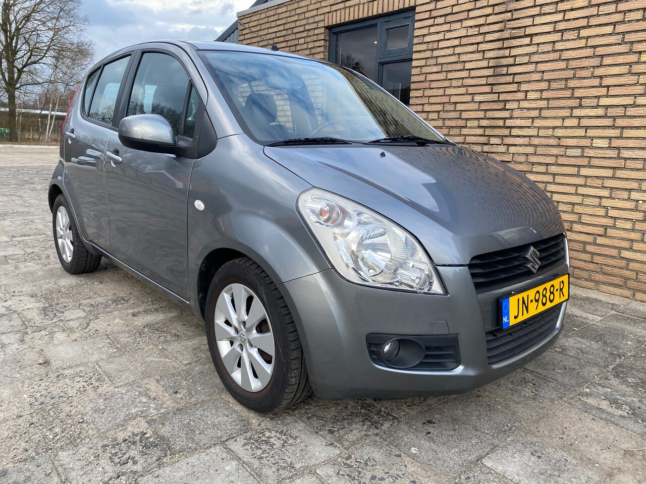 Suzuki Splash - 1.2 Exclusive AUTOMAAT MET MAAR 53.000 KM, ZEER NETJES.