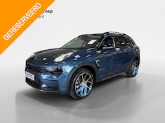 Lynk & Co 01 - 1.5 PHEV 260PK Panoramadak 1800KG Trekgewicht