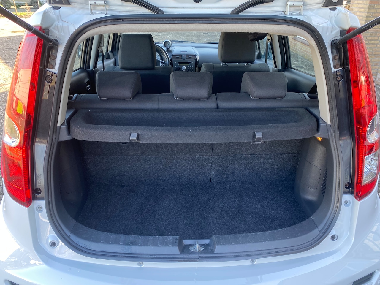 Suzuki Splash - 1.2 Exclusive GEFACELIFT UITVOERING EN PARELMOER WIT