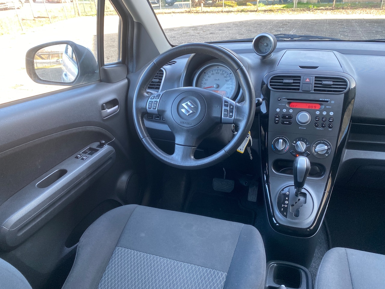 Suzuki Splash - 1.2 Exclusive GEFACELIFT UITVOERING EN PARELMOER WIT