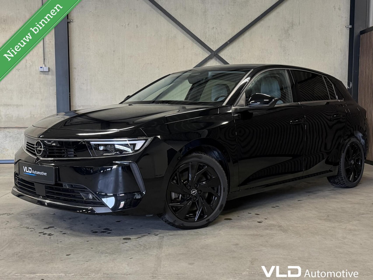 Opel Astra - 1.6 Hybrid Edition 360Cam LED Navi Carplay ACC - AutoWereld.nl