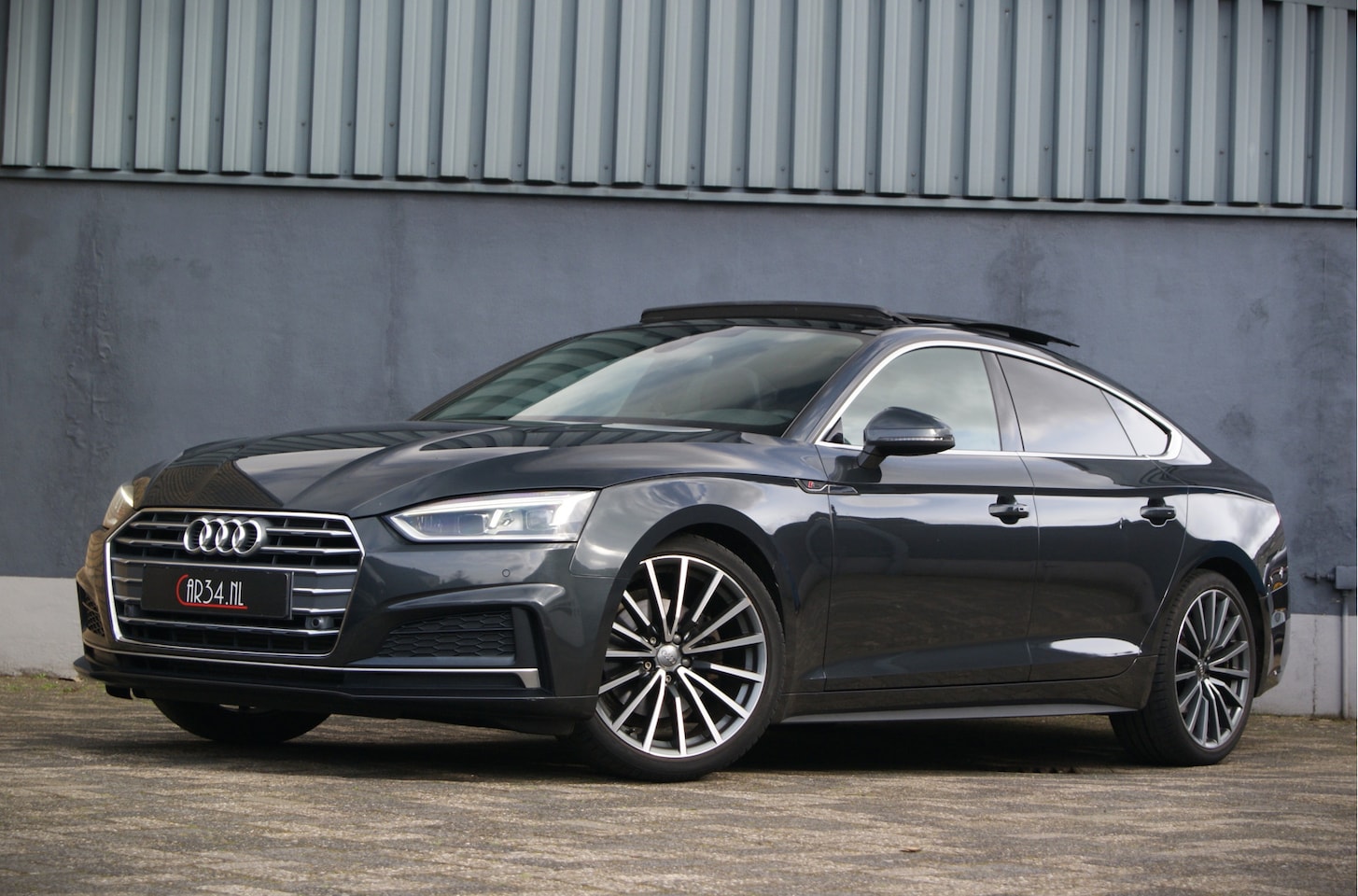 Audi A5 Sportback - 2.0 TFSI 190PK S-Line S-Tronic Panorama/LED/Carplay/DealerOH/NL-Auto - AutoWereld.nl