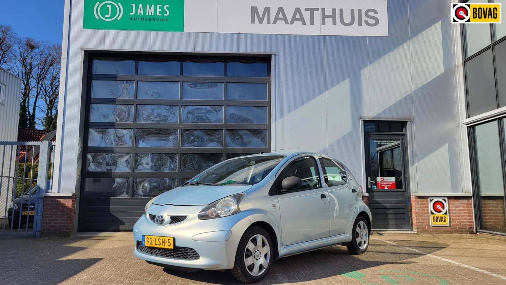 Toyota Aygo - 1.0-12V 5 deurs Airco - AutoWereld.nl