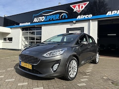 Ford Fiesta - 1.0 EcoBoost Titanium /5 drs/camera/Nieuwe apk bij aflevering/Lm velgen/All season banden