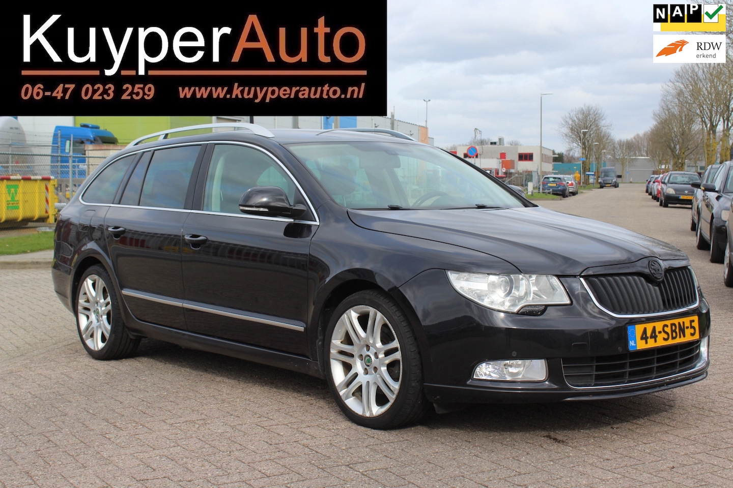 Skoda Superb Combi - 1.6 TDI Greenline Ambition Business Line leder vol vol opties - AutoWereld.nl
