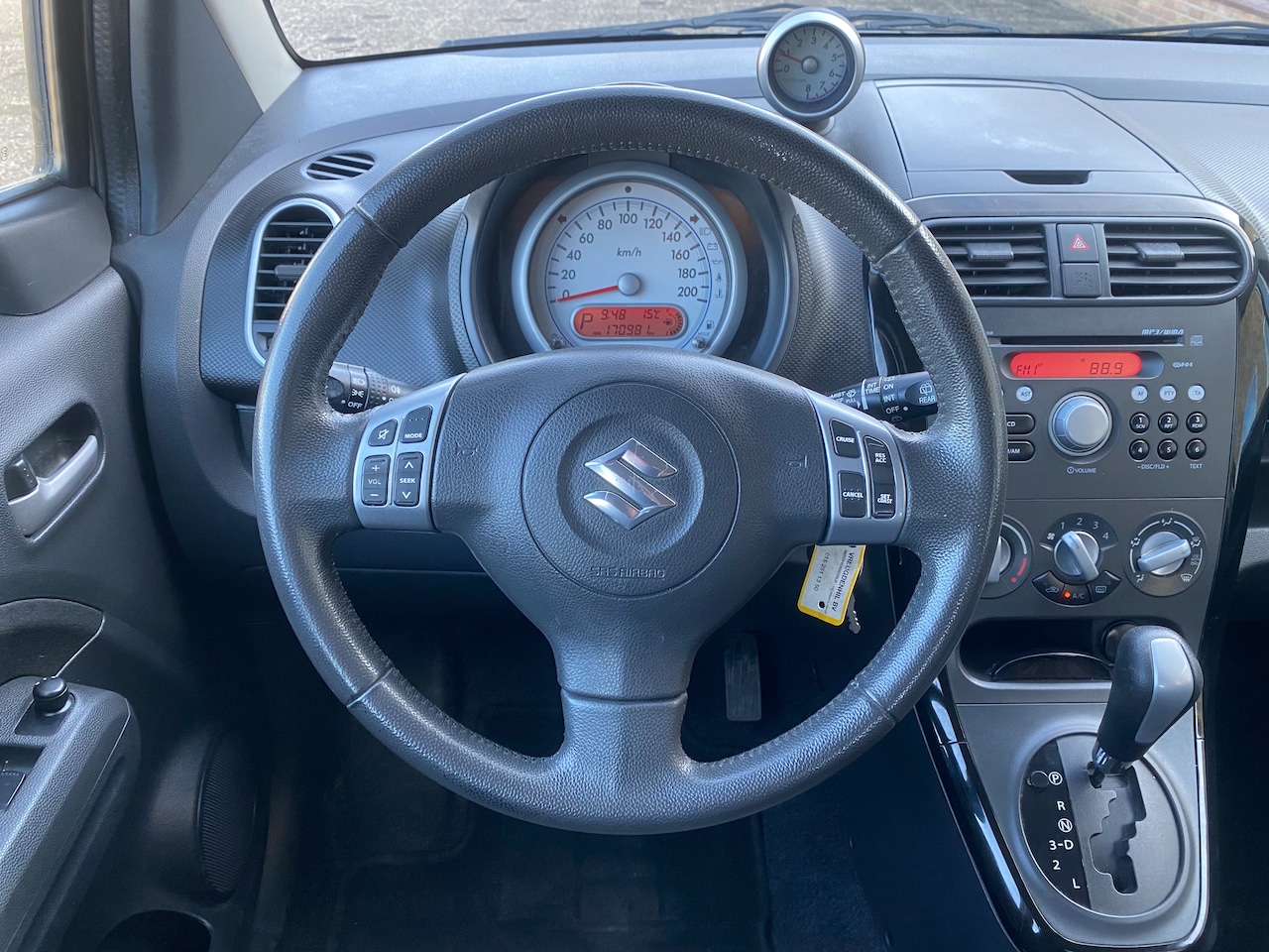 Suzuki Splash - 1.2 Exclusive GEFACELIFT UITVOERING EN PARELMOER WIT