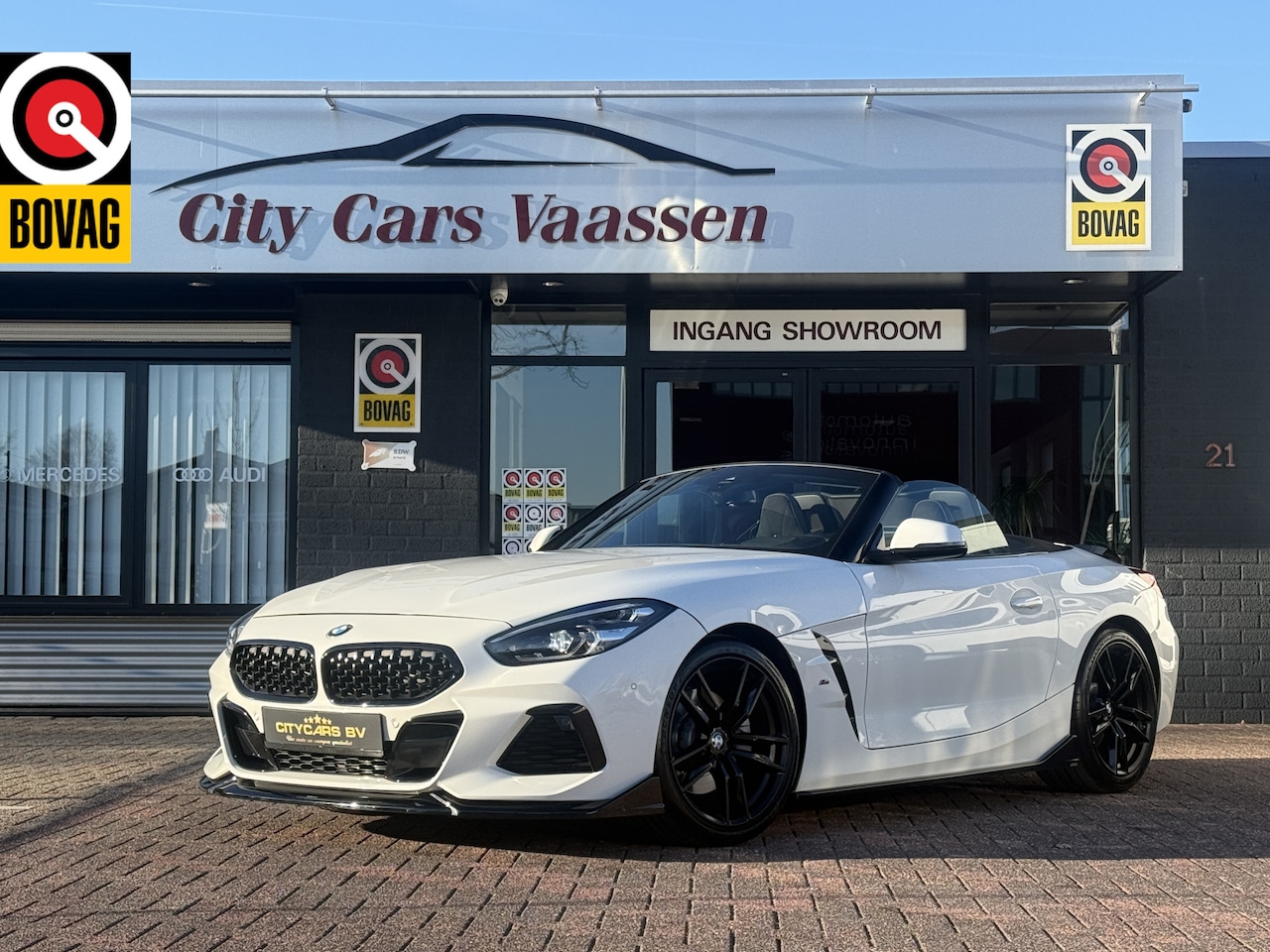 BMW Z4 Roadster - sDrive20i High Executive M Sport 198 pk navi camera leder lmv 19 pdc v/a xenon keyless ent - AutoWereld.nl