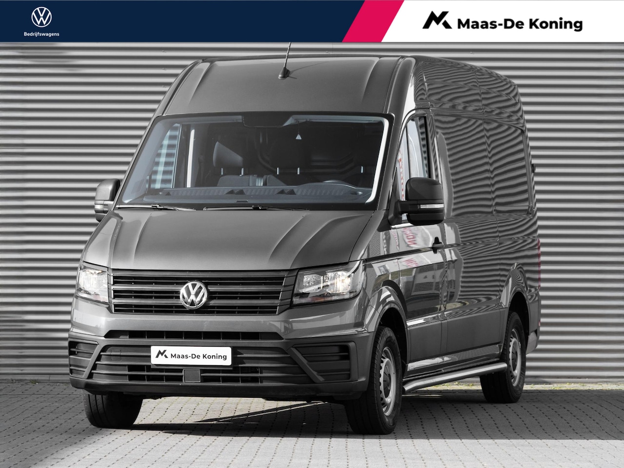 Volkswagen Crafter - 30 2.0 TDI 140pk DSG L3H3 Trendline · Camera · Trekhaak · Side Bars · Cruise Control · App - AutoWereld.nl