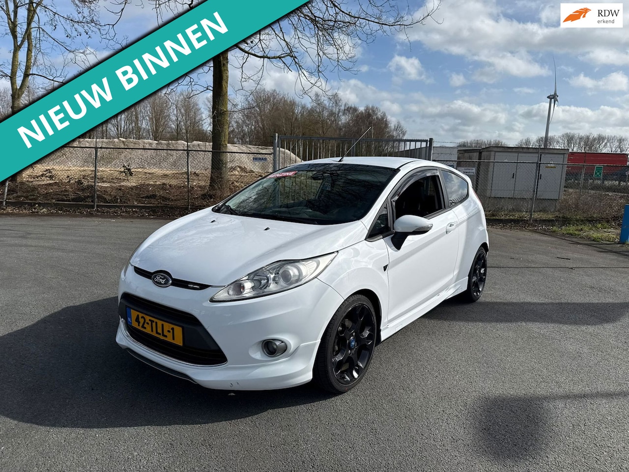 Ford Fiesta - 1.6 Metal LEUKE AUTO RIJDT EN SCHAKELT GOED - AutoWereld.nl