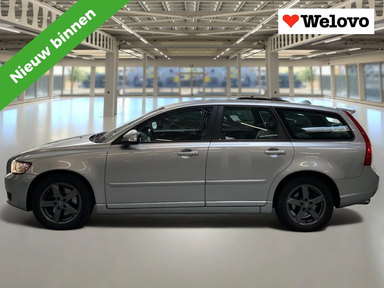 Volvo V50 - 2.0 D3 Business Pro Edition Goed onderhouden. - AutoWereld.nl