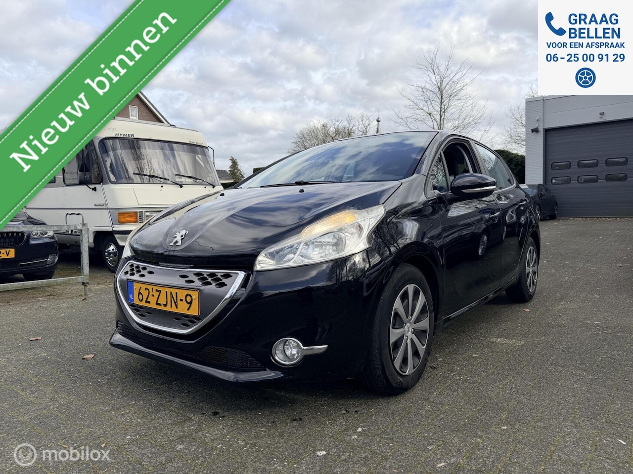 Peugeot 208 - 1.4 e-HDi AUTOMAAT|Blue Lease|Navi|Airco|Cruise|PDC|Zuinig - AutoWereld.nl