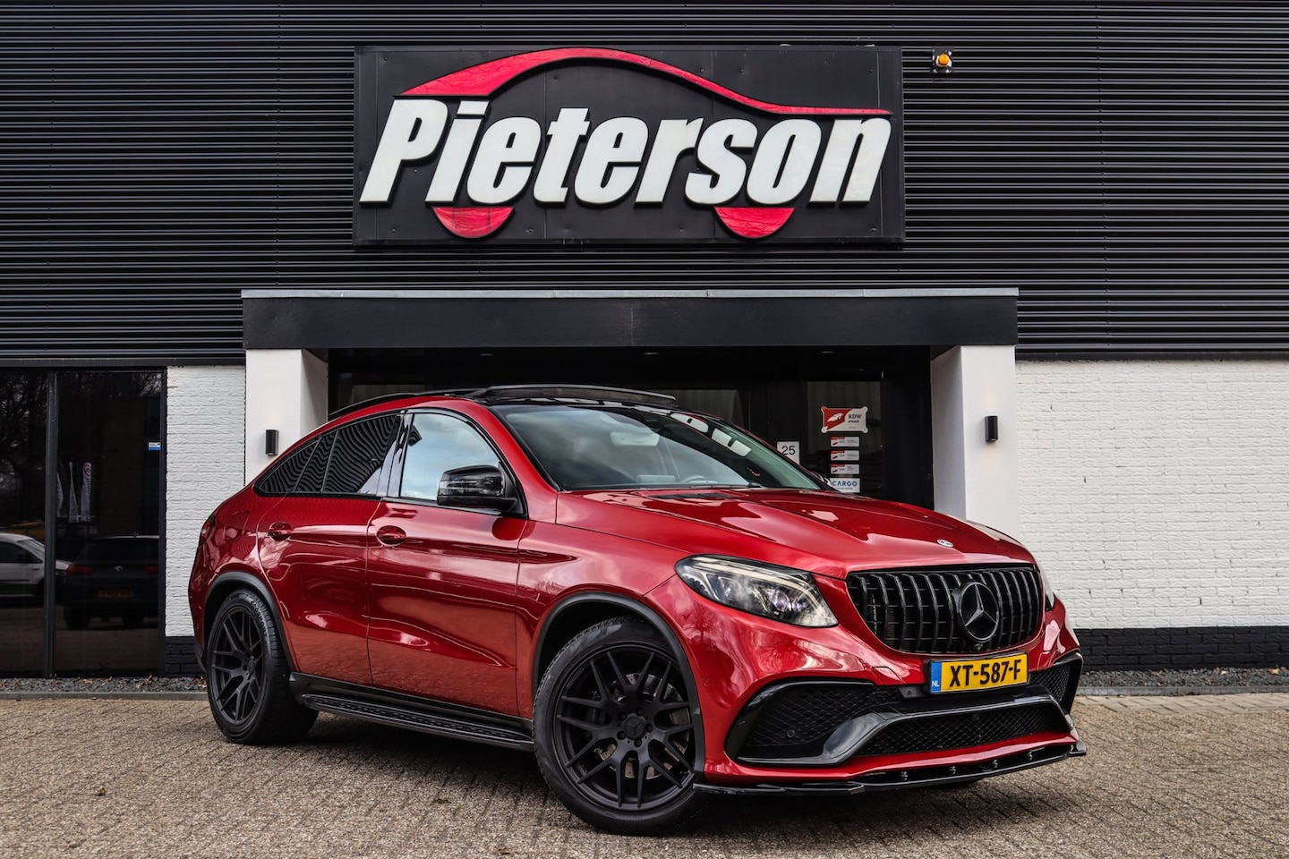 Mercedes-Benz GLE-Klasse Coupé - 43 AMG 4MATIC PANO 360 H&K - AutoWereld.nl