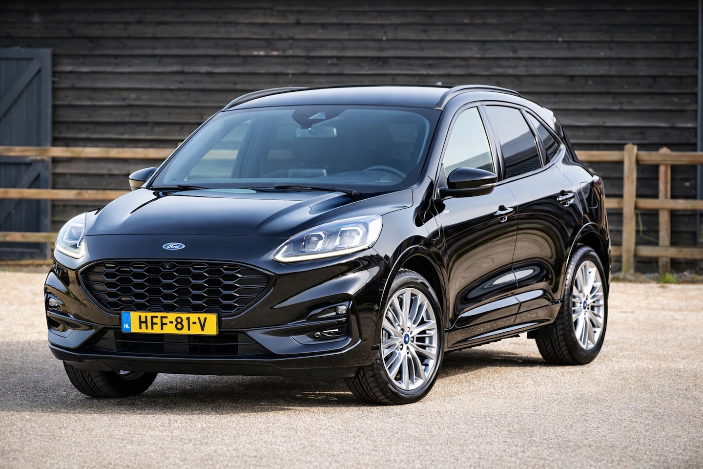 Ford Kuga - 2.5 PHEV ST-Line X Winter pack + Tech. pack - AutoWereld.nl