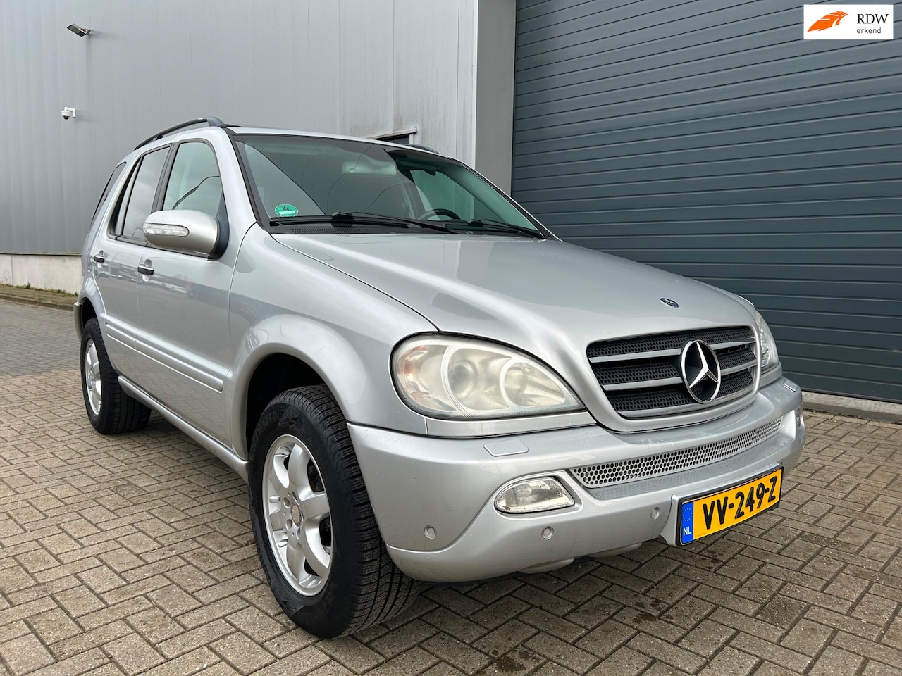 Mercedes-Benz M-klasse - ML 500 V8 AUT LEDER PDC SK DAK G3 - AutoWereld.nl