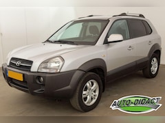 Hyundai Tucson - 2.0i 4WD Clima Style
