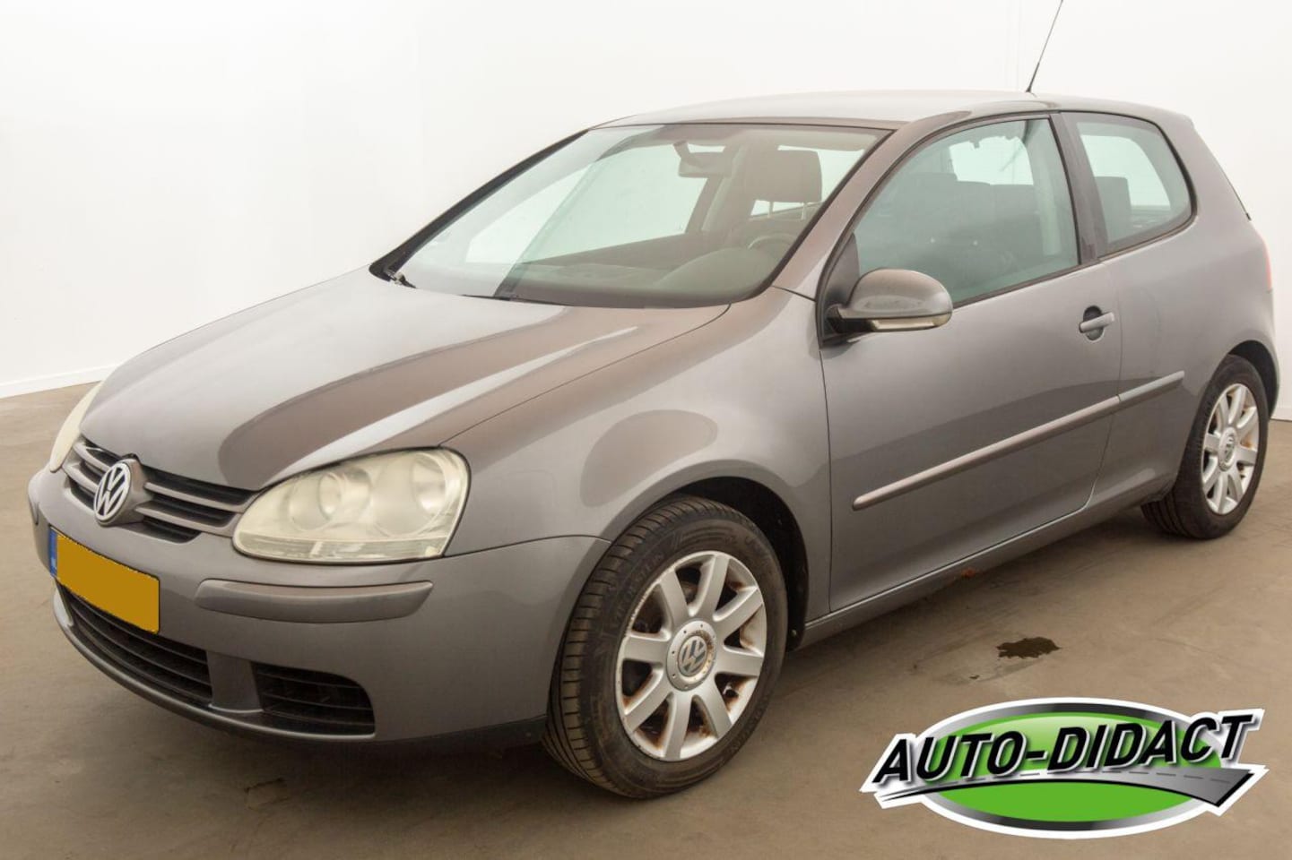 Volkswagen Golf - 2.0 FSI Clima Sportline - AutoWereld.nl