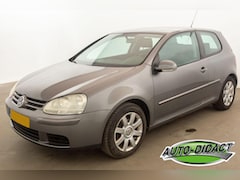 Volkswagen Golf - 2.0 FSI Clima Sportline