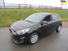 Kia Rio - Rio 1.0 benzine Comfortline airco 75.000km