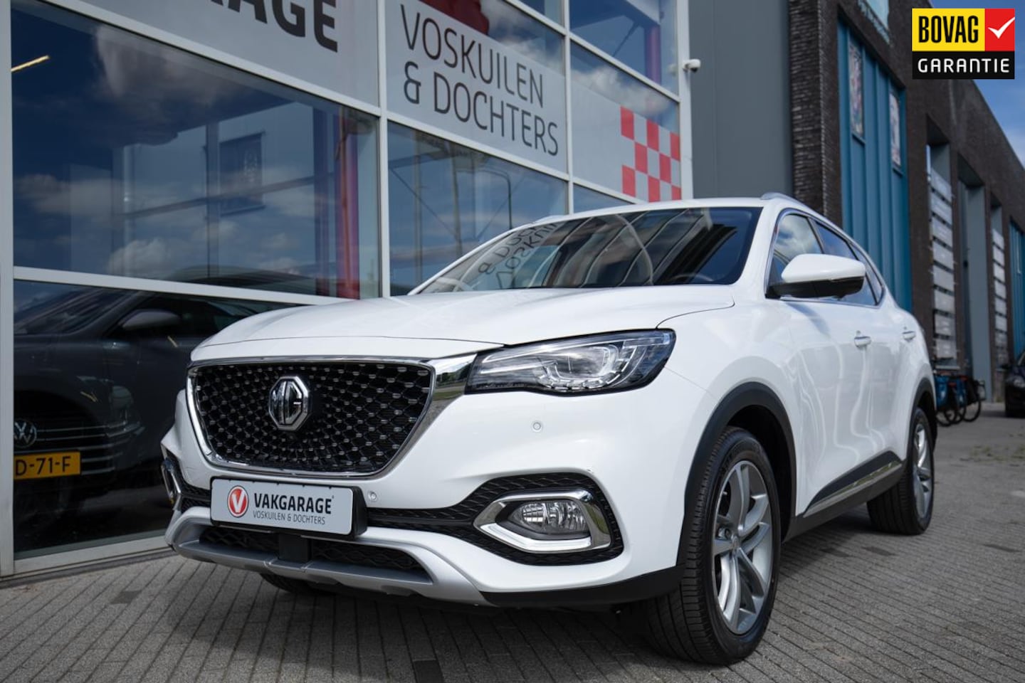MG EHS - 1.5 TGDI Luxury | PHEV | Leder | Carplay - AutoWereld.nl