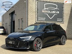 Audi RS3 - Sportback 2.5 TFSI QUATTRO Carbon/Kuipstoelen/Pano/HUD/