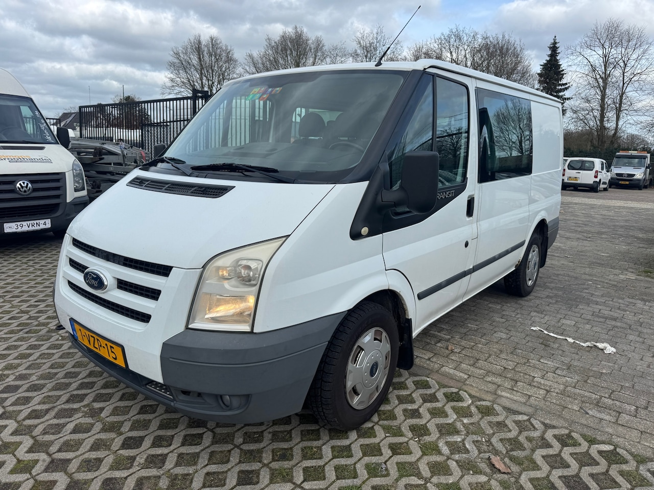 Ford Transit - 260S 2.2 TDCI Ambiente DC - AutoWereld.nl