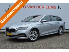 Skoda Octavia Combi - 1.0 e-TSI Busn. Ed. Plus NL-auto / Led verl. / Apple , android / Keyless