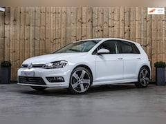 Volkswagen Golf - 1.4 TSI R-Line *Xenon*Camera*Stuurverwarming*ACC*DSG