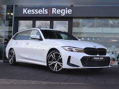 BMW 3-serie Touring - 320e M-Sport LCI Memory HuD Keyless HiFi Ambient Leder Sensoren 18” Stoelverwarming