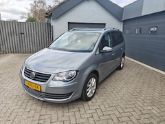 Volkswagen Touran - 1.4 TSI Highline, Dsg automaat, Cruise control, Navi, Parking system, 7 persoons,
