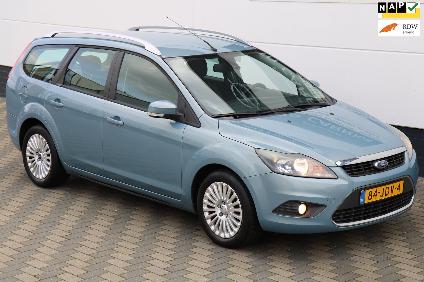 Ford Focus Wagon - 1.6 Titanium Airco Cruise APK tot 6-7-26 !! - AutoWereld.nl